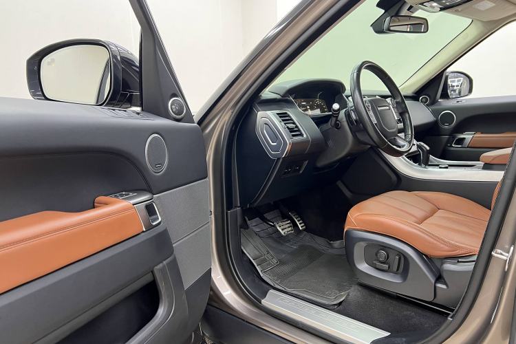 Used Land Rover Range Sport 2016 3.0 SC V6 HSE DYNAMIC Interior 1