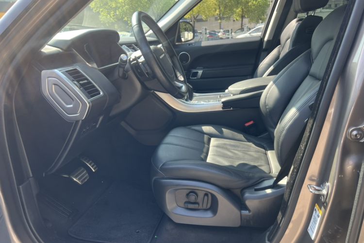 Used Land Rover Range Sport 2016 3.0 SC V6 HSE DYNAMIC Interior 3