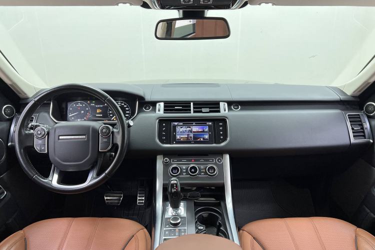 Used Land Rover Range Sport 2016 3.0 SC V6 HSE DYNAMIC Interior 4