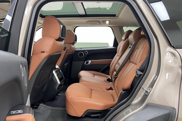 Used Land Rover Range Sport 2016 3.0 SC V6 HSE DYNAMIC Interior 5