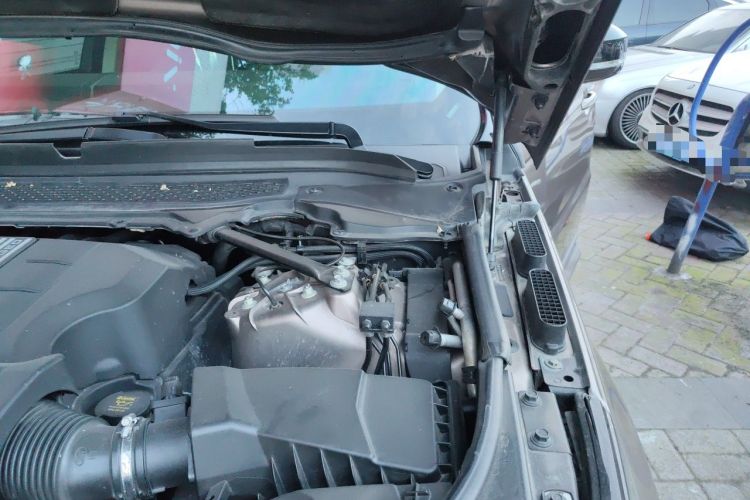 Used Land Rover Range Sport 2016 3.0 SC V6 HSE DYNAMIC Engine Bay Left