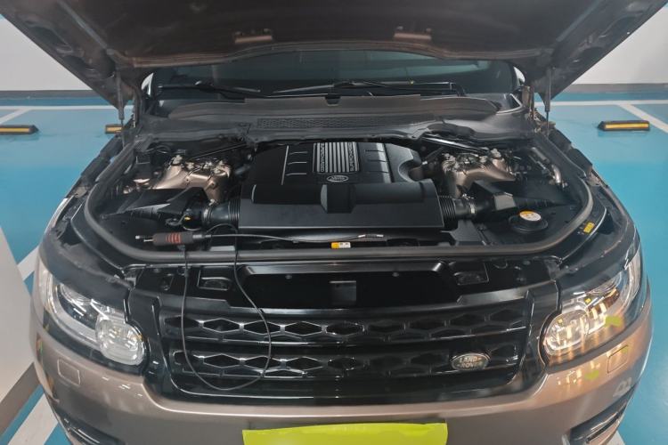 Used Land Rover Range Sport 2016 3.0 SC V6 HSE DYNAMIC Engine Bay