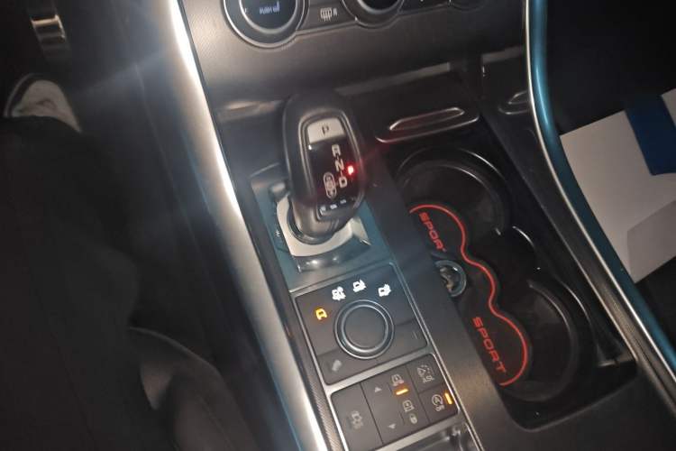 Used Land Rover Range Sport 2016 3.0 SC V6 HSE DYNAMIC Gear Lever