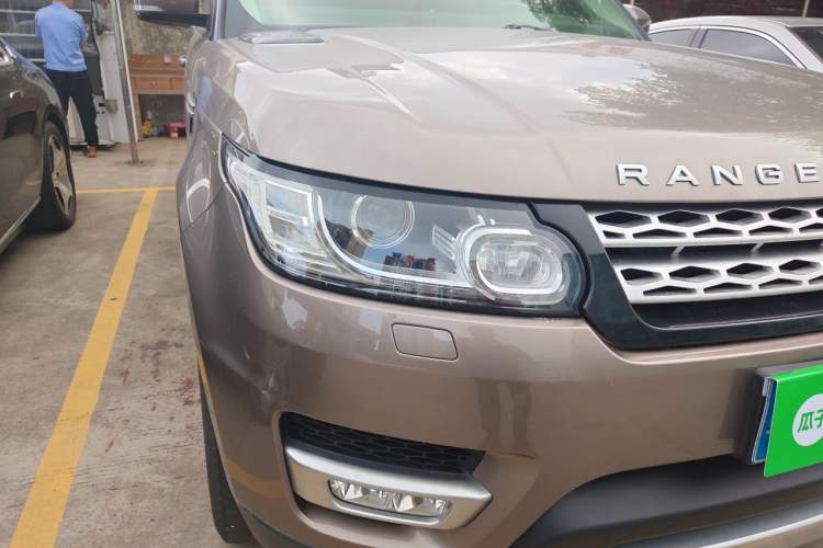 Used Land Rover Range Sport 2016 3.0 SC V6 HSE Right Front Headlight