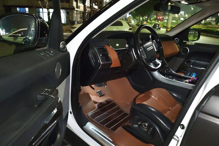 Used Land Rover Range Sport 2016 3.0 SC V6 HST Driver Seat