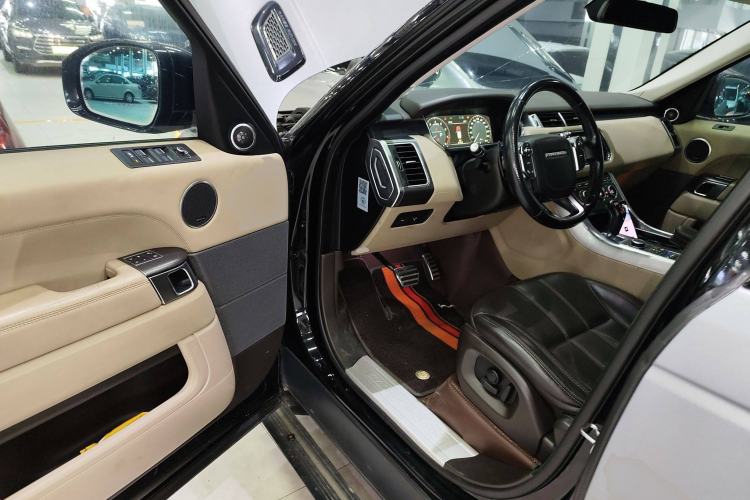 Used Land Rover Range Sport 2016 3.0 SC V6 HSE DYNAMIC Interior 2