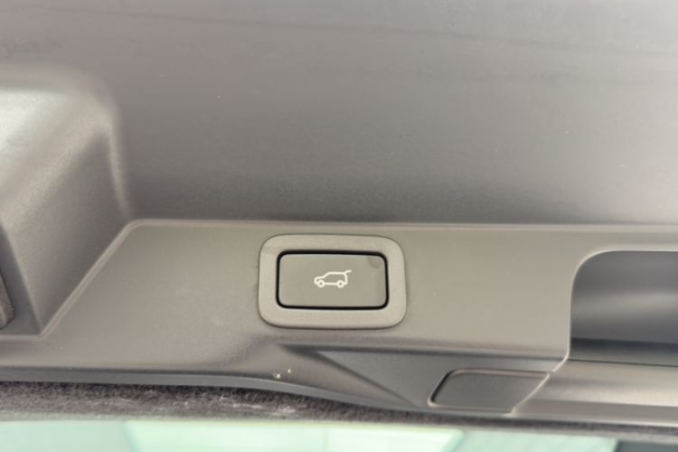 Used Land Rover Range Sport 2016 3.0 SC V6 HSE DYNAMIC Interior 6
