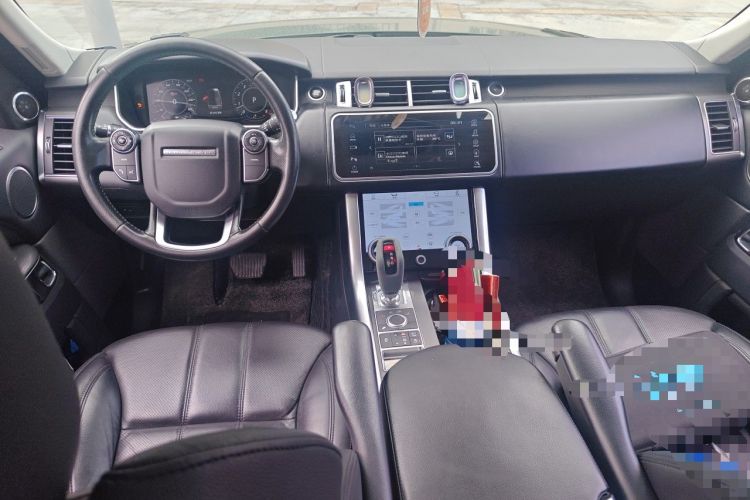Used Land Rover Range Sport 2016 3.0 SC V6 SE Center Console