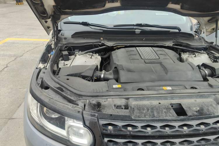 Used Land Rover Range Sport 2016 3.0 SC V6 HSE Engine Bay Right