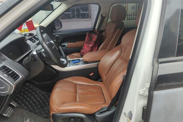 Used Land Rover Range Sport 2016 3.0 SC V6 HSE Left Front Seat