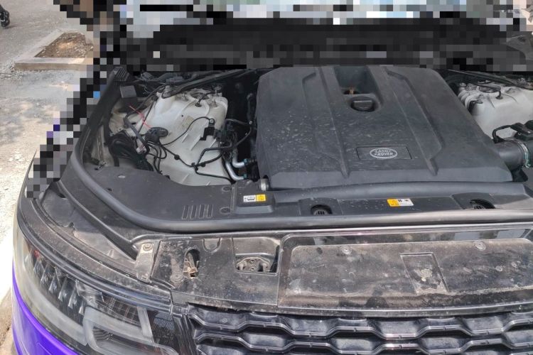 Used Land Rover Range Sport 2016 2.0 GTDi HSE Engine Bay Right