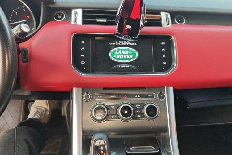Used Land Rover Range Sport  Audio And AC Panel