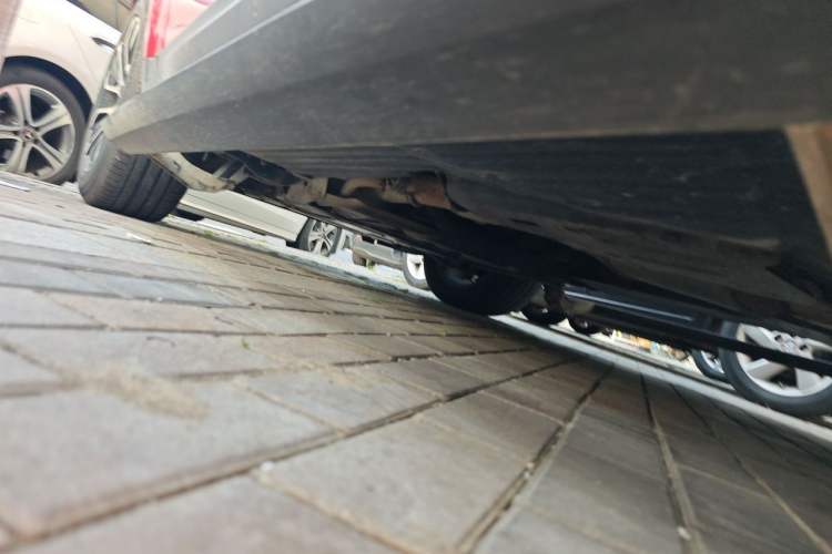 Used Land Rover Range Sport  Chassis Rear Left