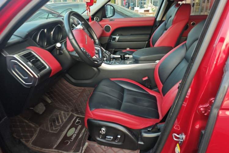 Used Land Rover Range Sport  Left Front Seat