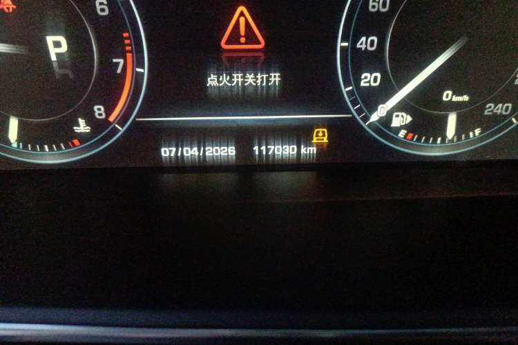Used Land Rover Range Sport 2016 3.0 SC V6 SE Odometer Close Up