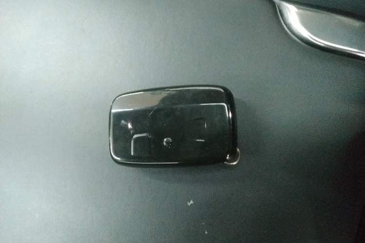 Used Land Rover Range Sport 2016 3.0 SC V6 HSE Vehicle Key