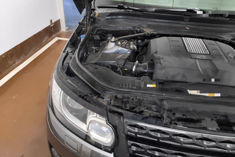 Used Land Rover Range Sport  Engine Bay Right