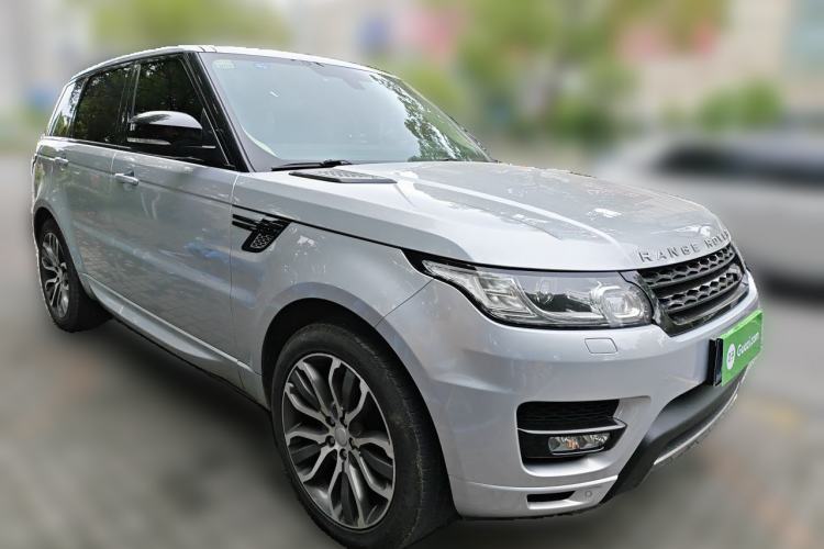 Used Land Rover Range Sport 2016 3.0 SC V6 HSE DYNAMIC Front Right 45 Deg