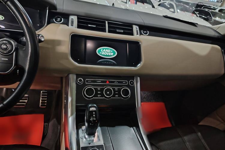 Used Land Rover Range Sport 2016 3.0 SC V6 HSE DYNAMIC Interior 2