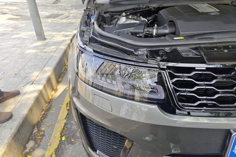 Used Land Rover Range Sport 2016 3.0 SC V6 HSE DYNAMIC Right Front Headlight