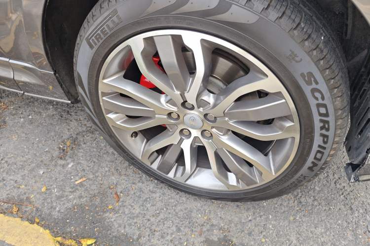 Used Land Rover Range Sport 2016 3.0 SC V6 HSE DYNAMIC Right Front Wheel Hub