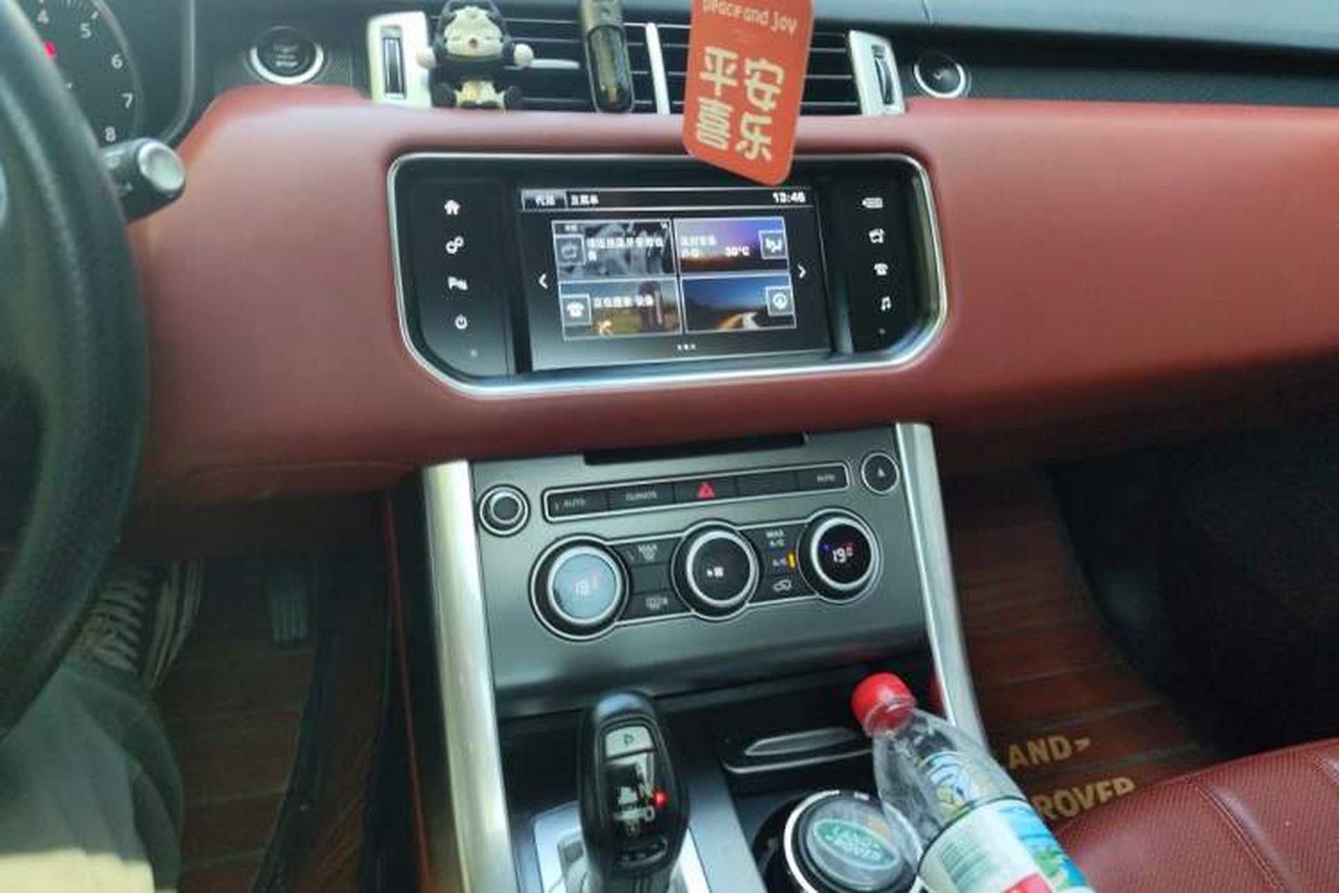 Used Land Rover Range Sport  Audio And AC Panel