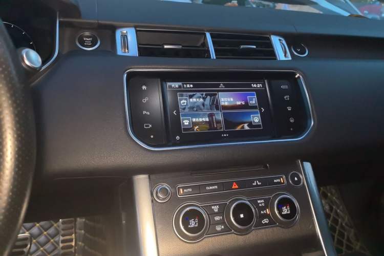 Used Land Rover Range Sport 2016 3.0 SC V6 HSE DYNAMIC Audio And AC Panel
