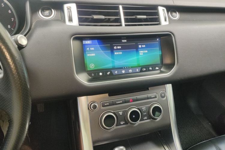 Used Land Rover Range Sport 2016 3.0 SC V6 SE Audio And AC Panel
