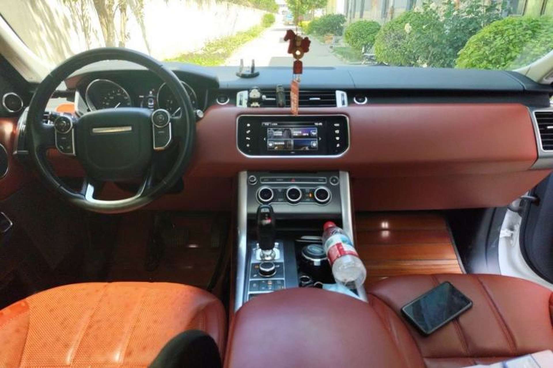 Used Land Rover Range Sport  Center Console