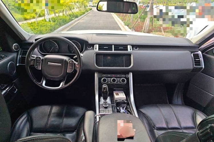 Used Land Rover Range Sport 2016 3.0 SC V6 SE Center Console