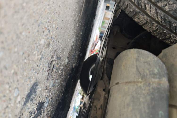 Used Land Rover Range Sport  Chassis Front Left
