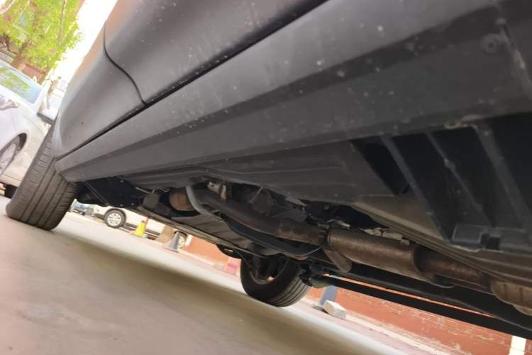 Used Land Rover Range Sport  Chassis Rear Left
