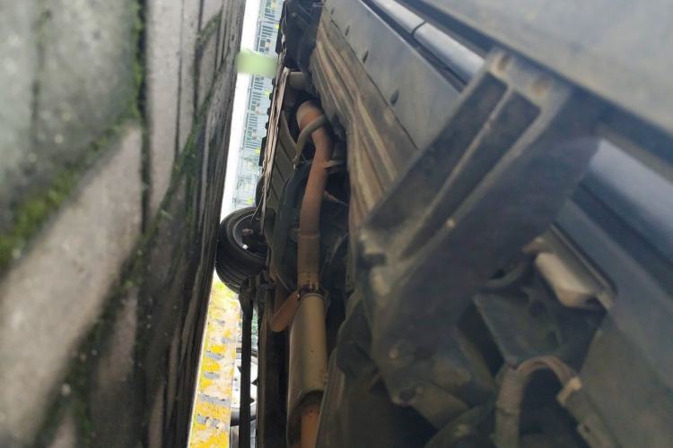 Used Land Rover Range Sport  Chassis Rear Left