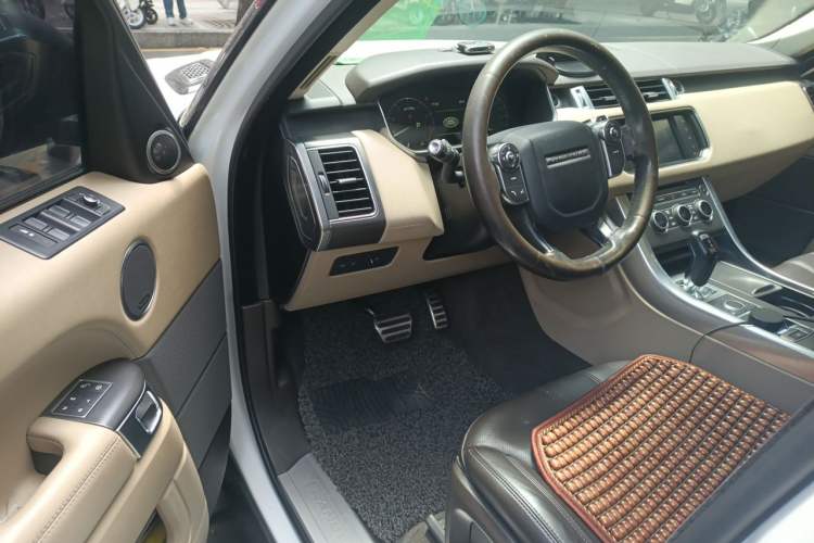 Used Land Rover Range Sport 2016 3.0 SC V6 HSE Driver Seat