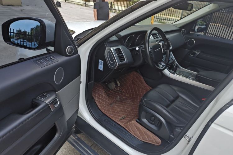 Used Land Rover Range Sport 2016 3.0 SC V6 SE Driver Seat