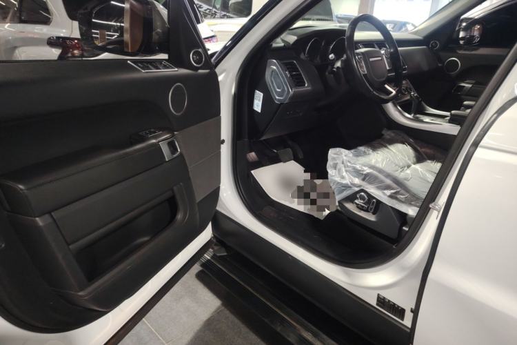 Used Land Rover Range Sport 2016 3.0 SC V6 SE Driver Seat