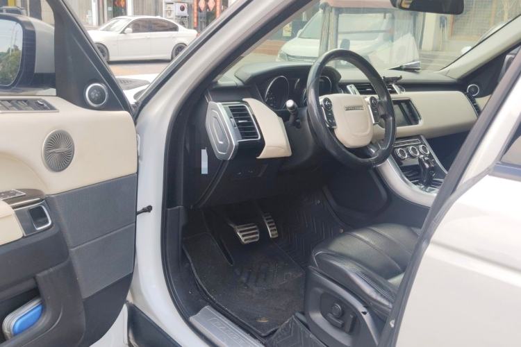 Used Land Rover Range Sport 2016 2.0 GTDi HSE Driver Seat