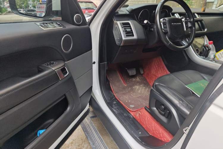 Used Land Rover Range Sport 2016 3.0 SC V6 SE Driver Seat