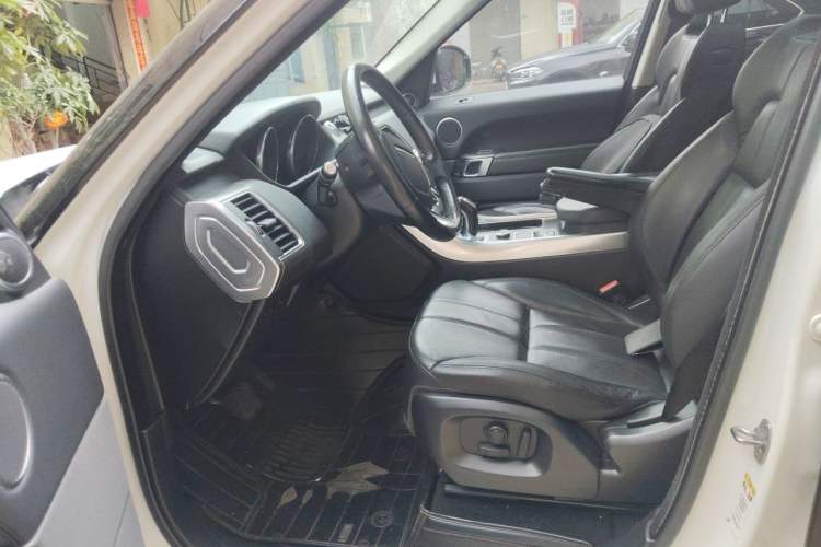 Used Land Rover Range Sport 2016 3.0 SC V6 SE Driver Seat