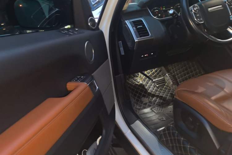 Used Land Rover Range Sport 2016 3.0 SC V6 HSE DYNAMIC Driver Seat