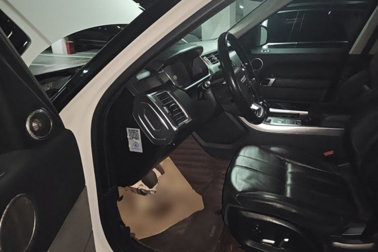 Used Land Rover Range Sport 2016 3.0 SDV6 HSE Driver Seat