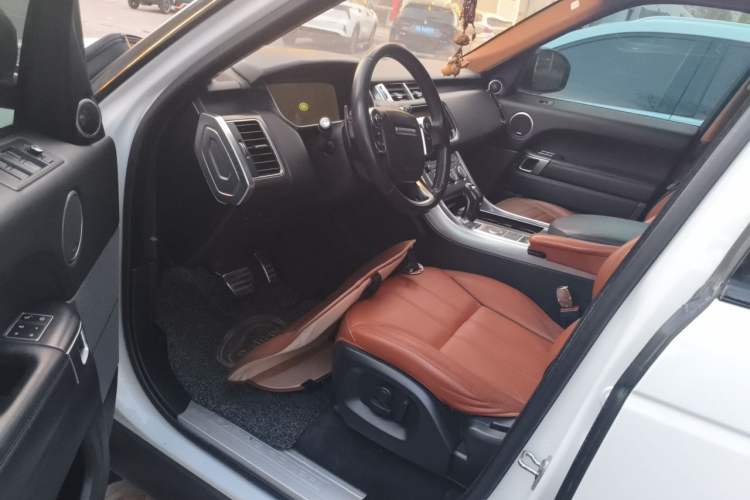 Used Land Rover Range Sport 2016 3.0 SC V6 HSE DYNAMIC Driver Seat