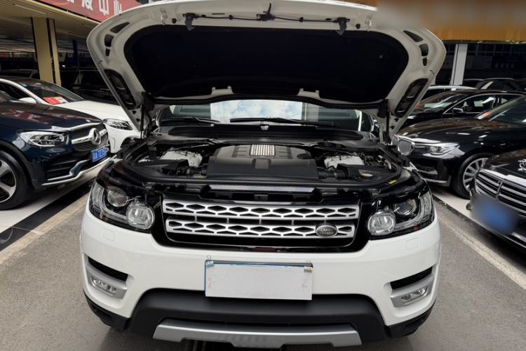 Used Land Rover Range Sport 2016 3.0 SC V6 HSE Engine Bay