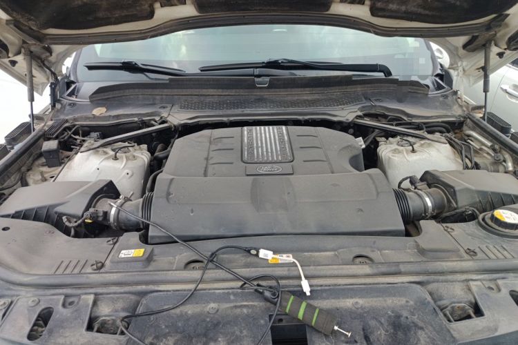 Used Land Rover Range Sport 2016 3.0 SC V6 SE Engine Bay
