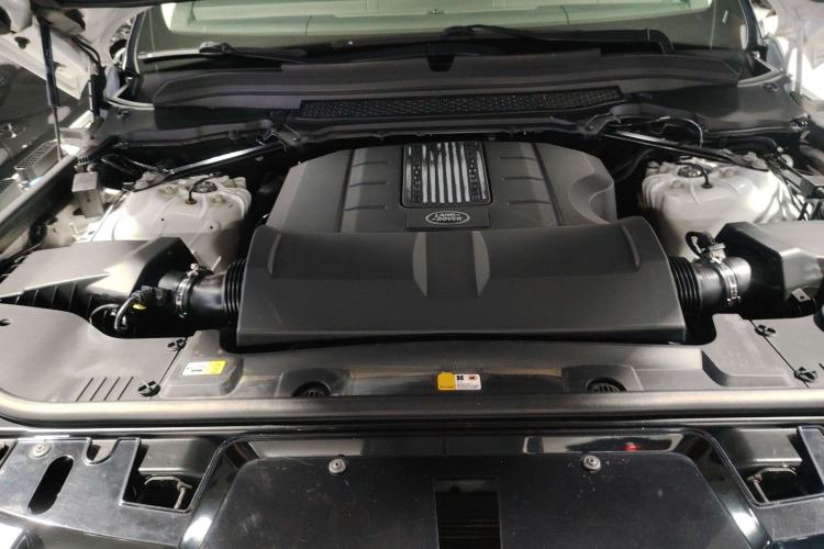 Used Land Rover Range Sport 2016 3.0 SC V6 SE Engine Bay