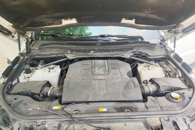 Used Land Rover Range Sport 2016 3.0 SC V6 HSE DYNAMIC Engine Bay