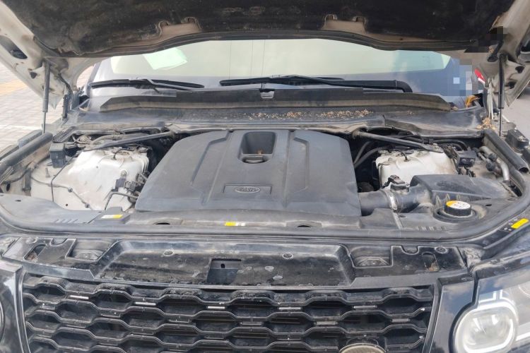 Used Land Rover Range Sport 2016 2.0 GTDi HSE Engine Bay