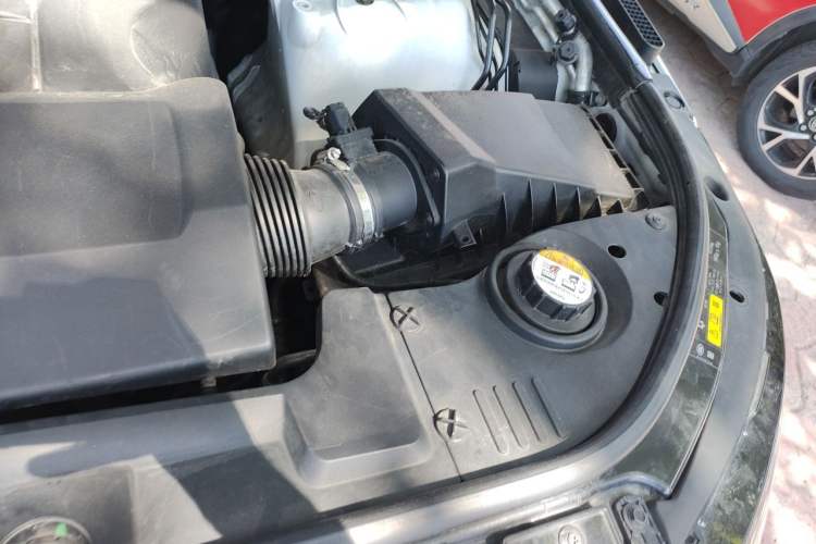 Used Land Rover Range Sport 2016 3.0 SC V6 HSE DYNAMIC Engine Bay Left