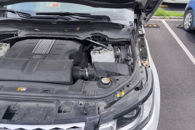 Used Land Rover Range Sport 2016 3.0 SC V6 SE Engine Bay Left