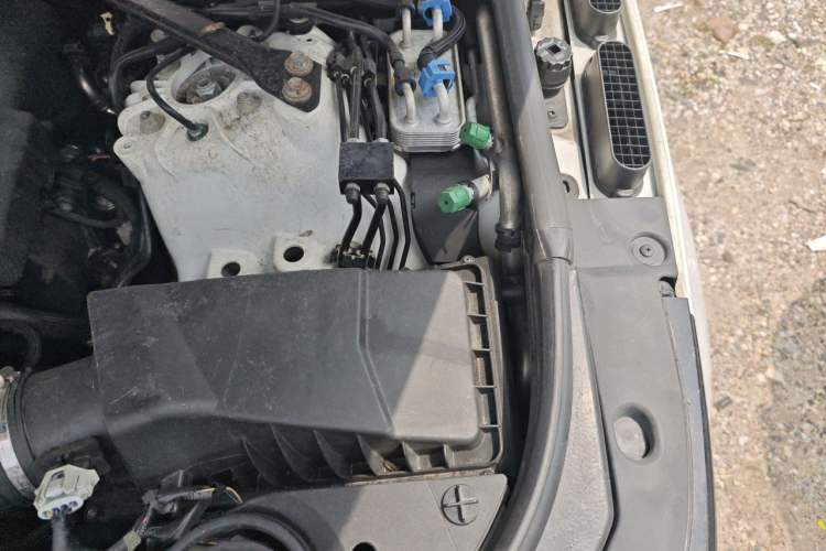 Used Land Rover Range Sport  Engine Bay Left